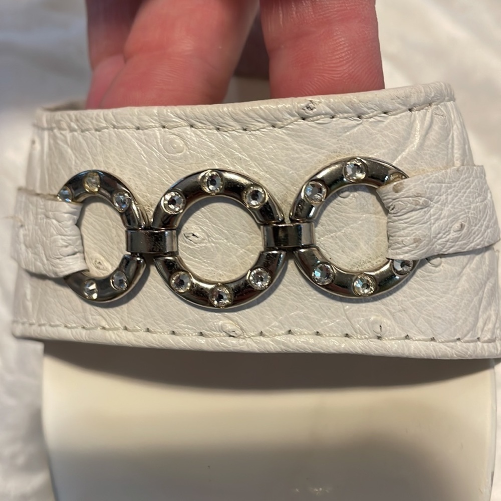 MORGAN Miller Custom Made White 3" Heels - Picture 5 of 5